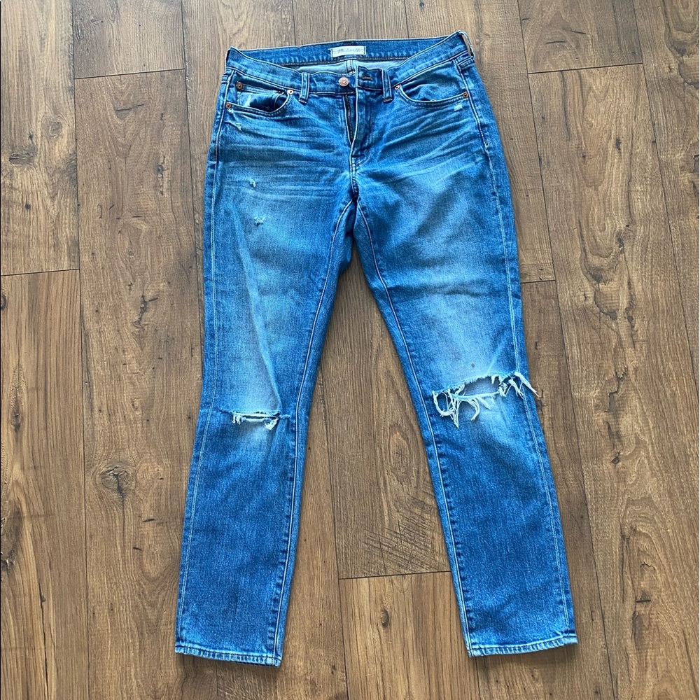 SOLD - Madewell Slim Boyjean